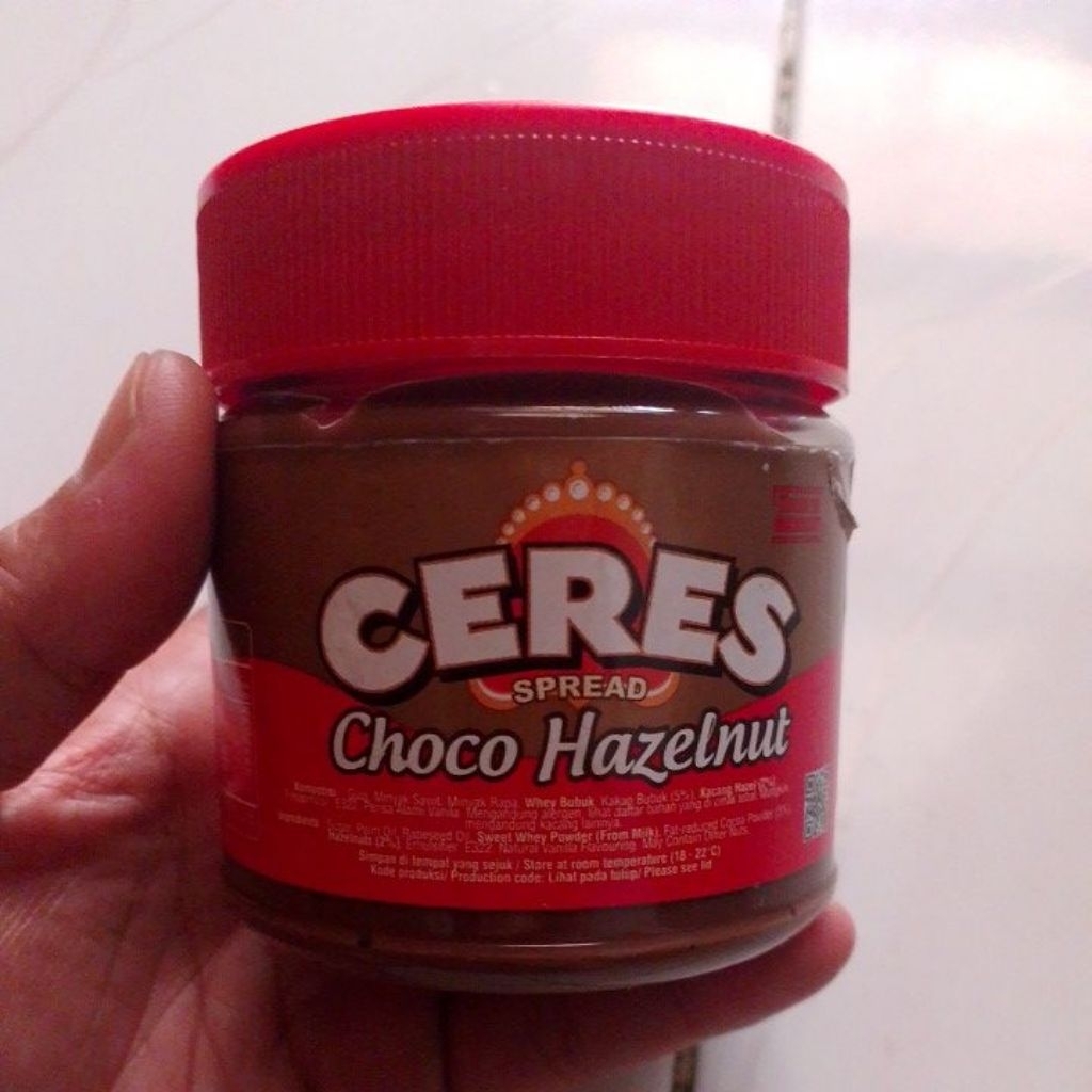 selai coklat hazelnut ceres