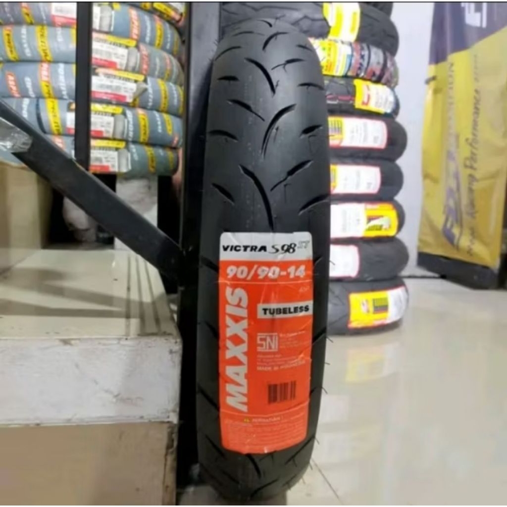 Ban tubles ring 14 merk MAXIS VICTRA ukuran 90/90-14