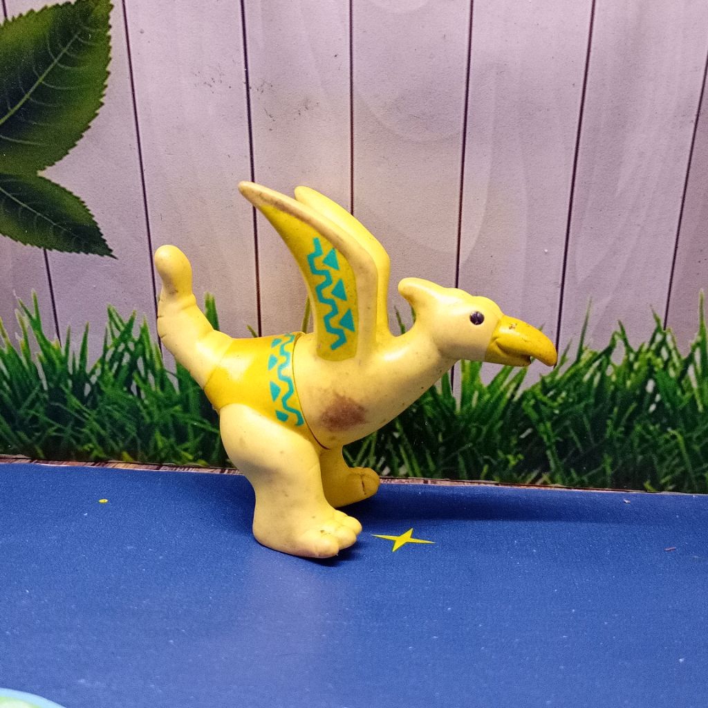 Figure Dinosaurus Pterodactyl Kuning - Mainan Jadul Rare Item
