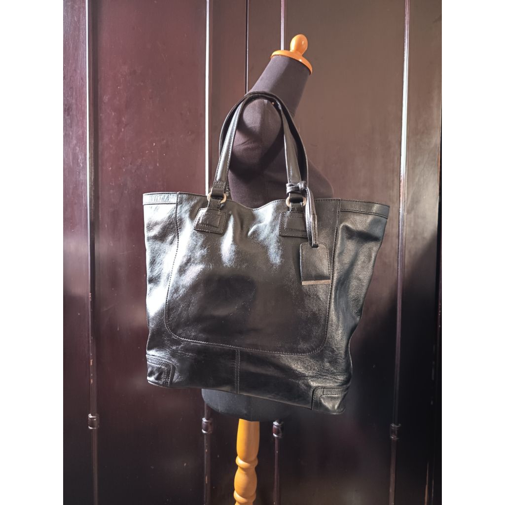 Tote Bag / Tas Tote Kulit Asli Brand  H & M  Black Genuine Leather Preloved/second