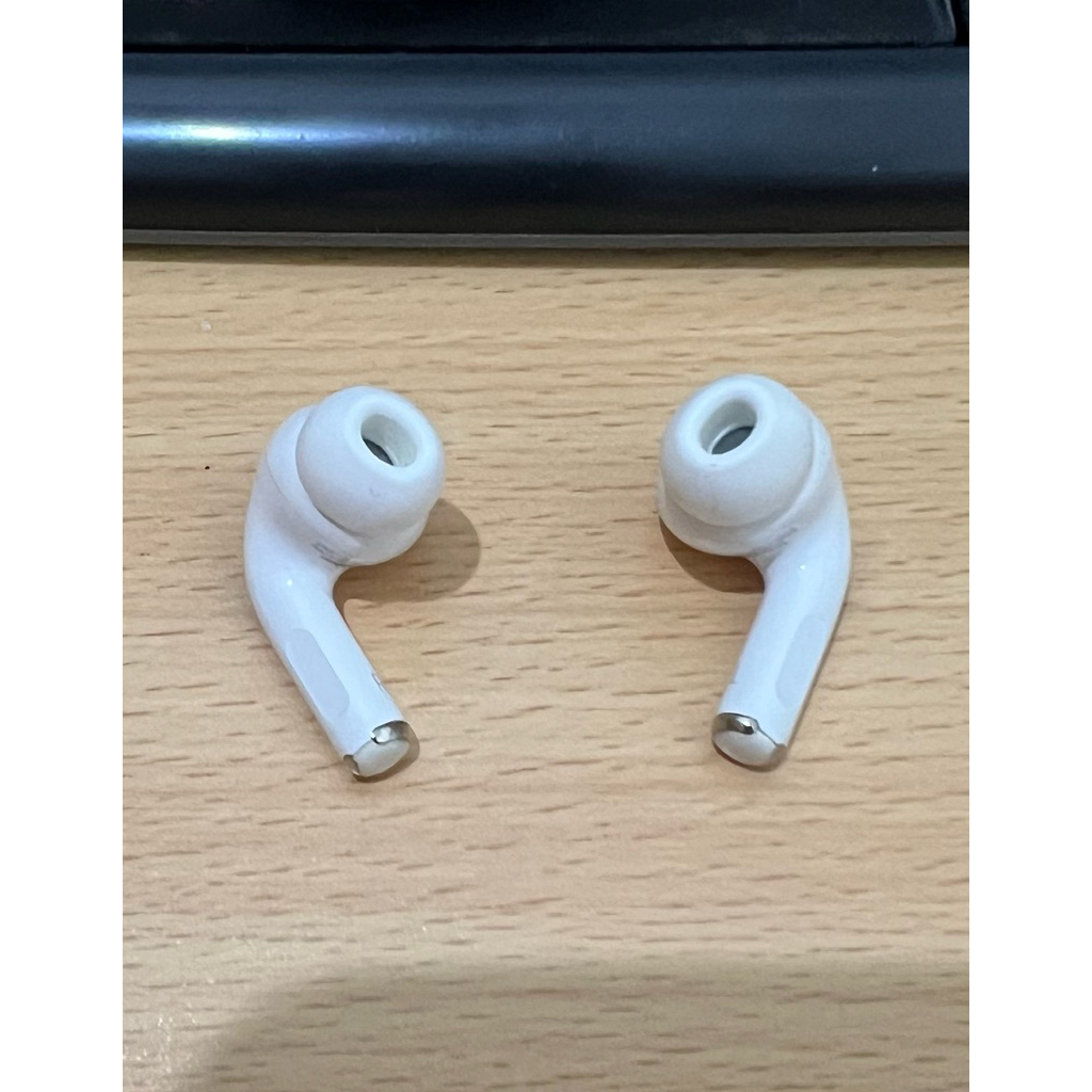 Dijual saja Earpiece Airpods Pro Gen 2, original Apple kanan dan kiri (second bekas)