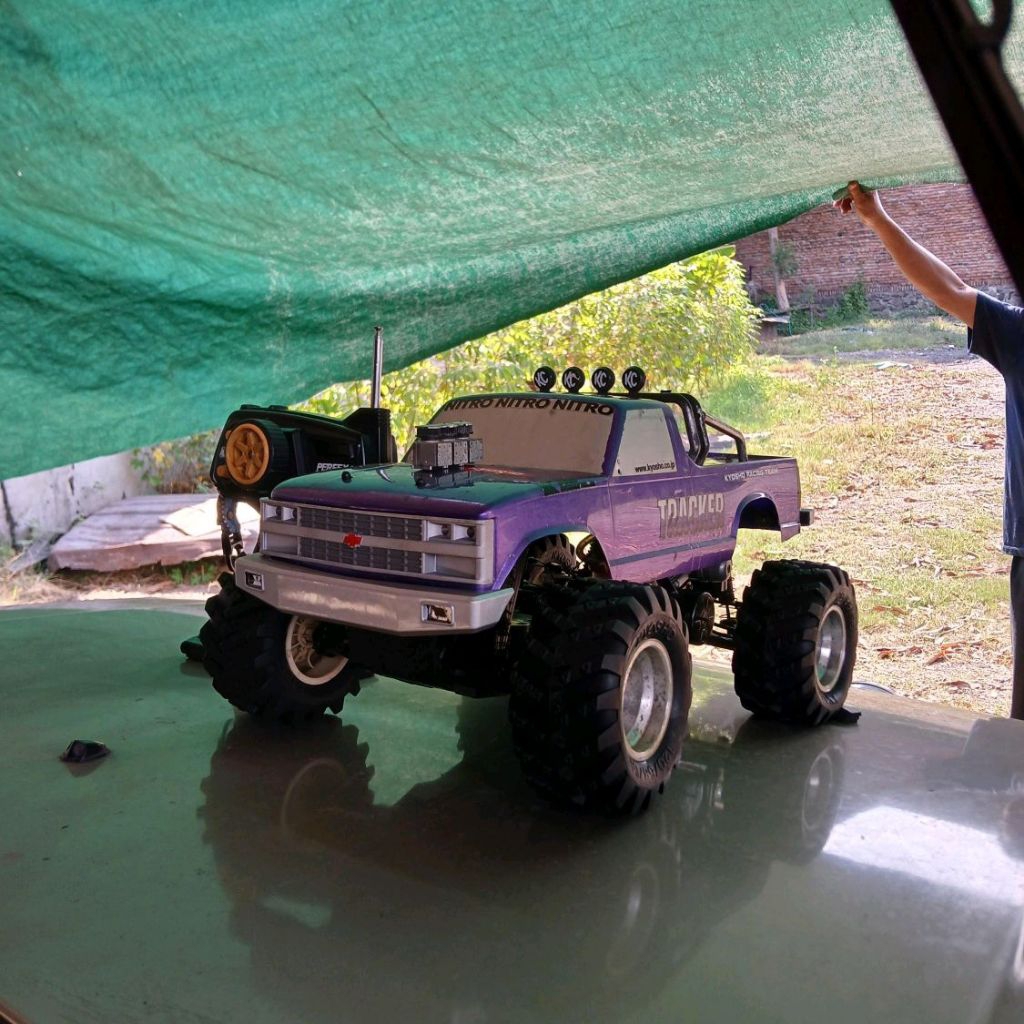 RC KYOSHO NITRO TRACKER (KIT NUMBER 31541)