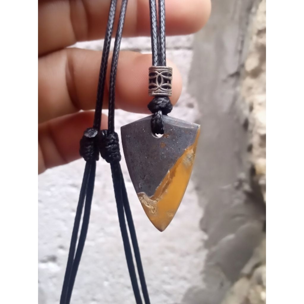 Kalung Batu Akik Garut Bermotif