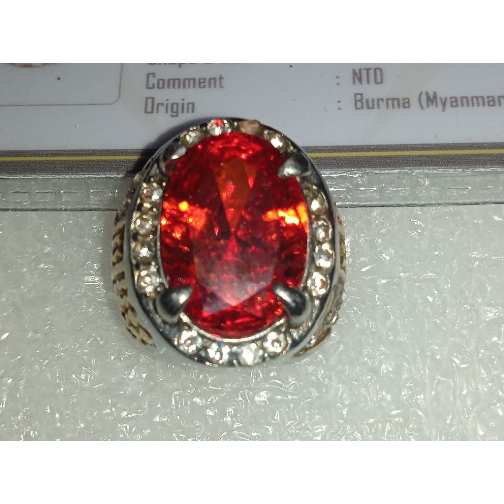 natural Burmese Ruby lawasan mewah sudah Memo