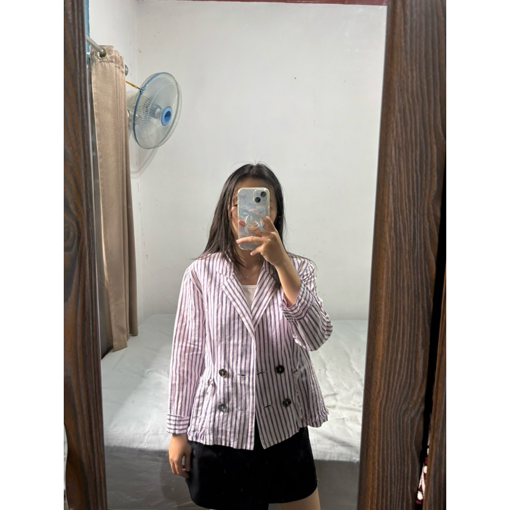 Preloved Blazer Garis Linen Qyo Studio