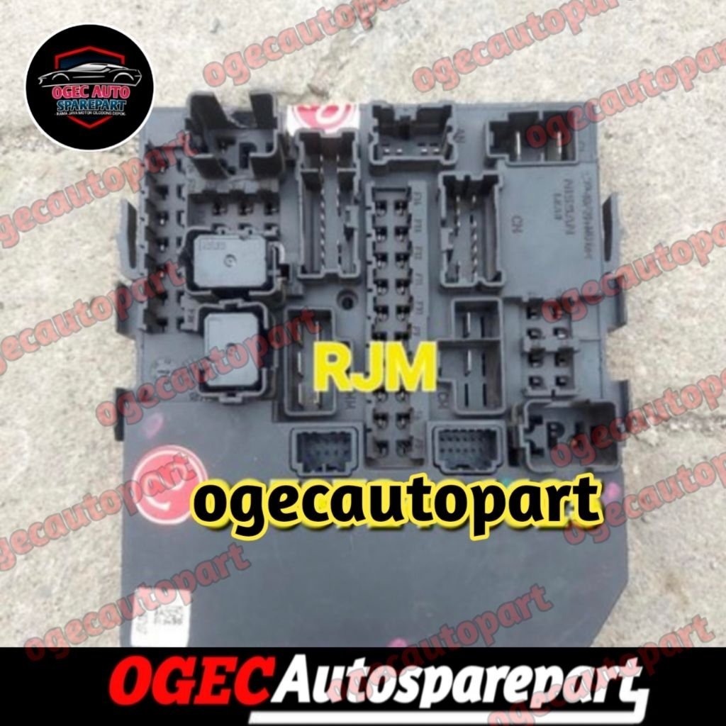 IPDM fuse Box skring boxsikring Nissan
Evalia Original garansi