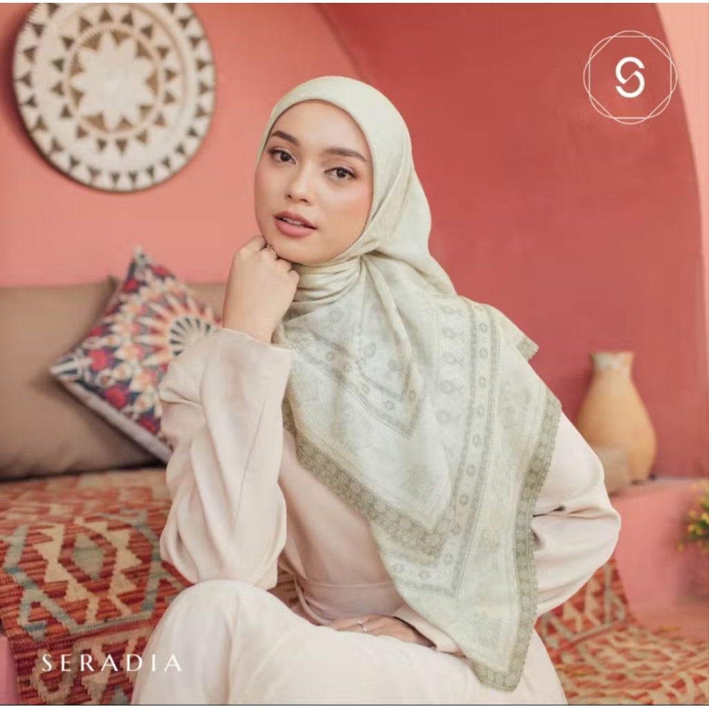 SERADIA hijab segiempat PL