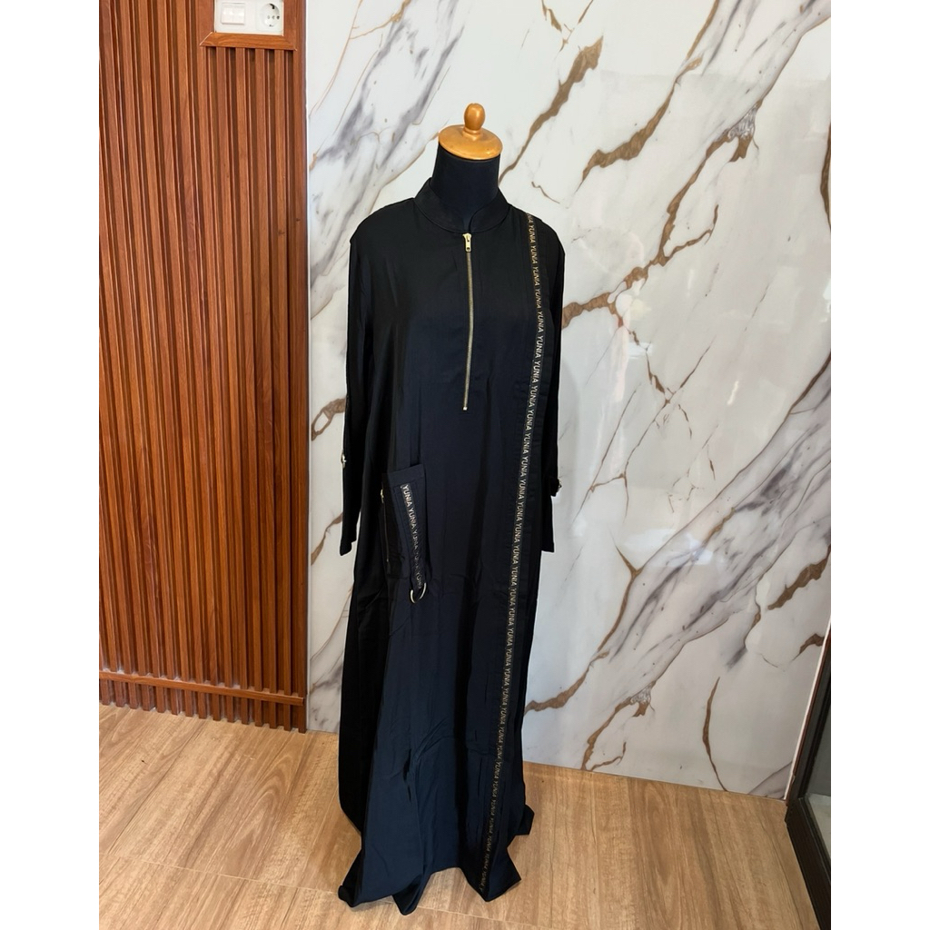 Gamis Set hijab Yunia Syari hitam
