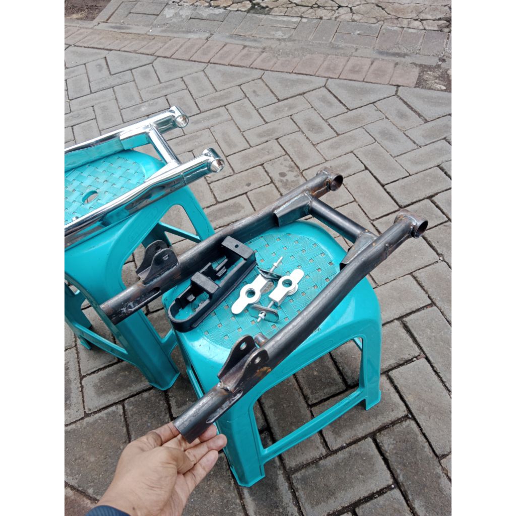 swing arm cb model k2r new besi /swing arm cb dan gl100 model k2r besi