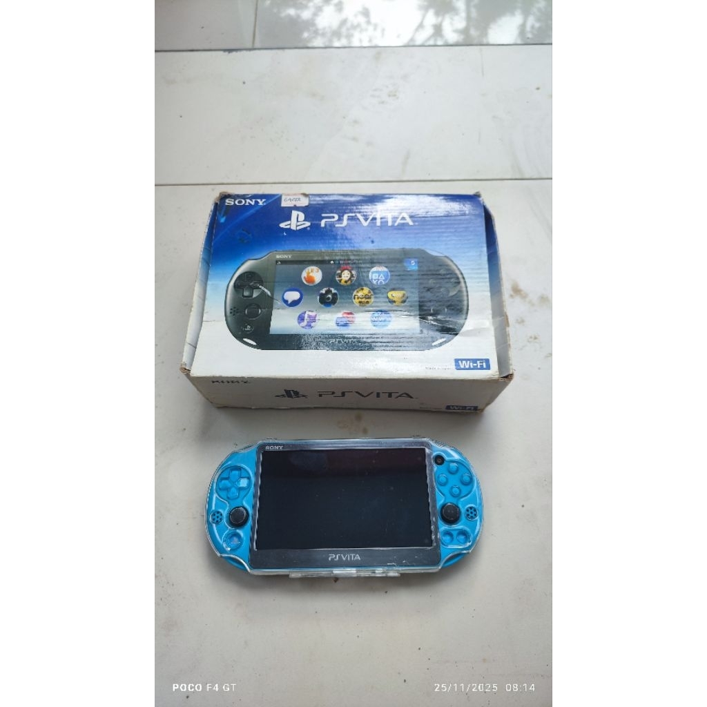 ps vita slim