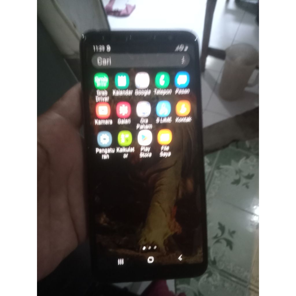 Samsung j8 SECOND NORMAL