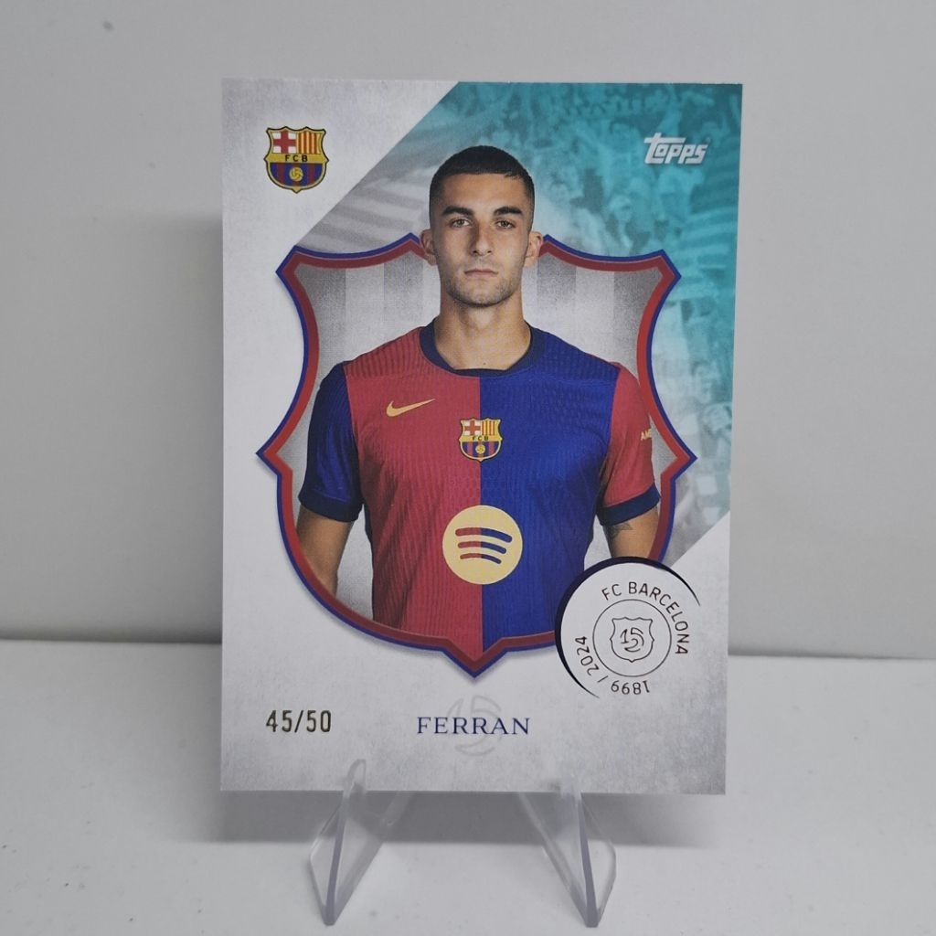 Kartu Bola Topps Barcelona 125th Ferran Torres Limit 45/50