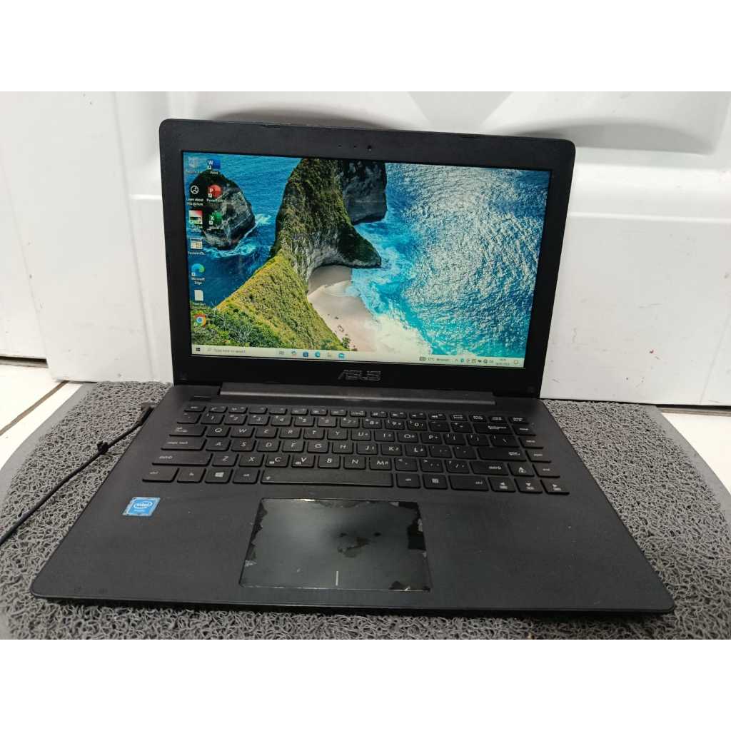 Laptop Asus X453S  Windows 10 pro 64-bit  Processor Intel Celeron CPU N 2840 2.2GHz Ram 2 GB  Penyim