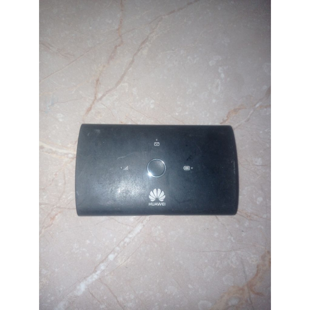 modem 4g unlock all operator Huawei e5673 ( bekas )