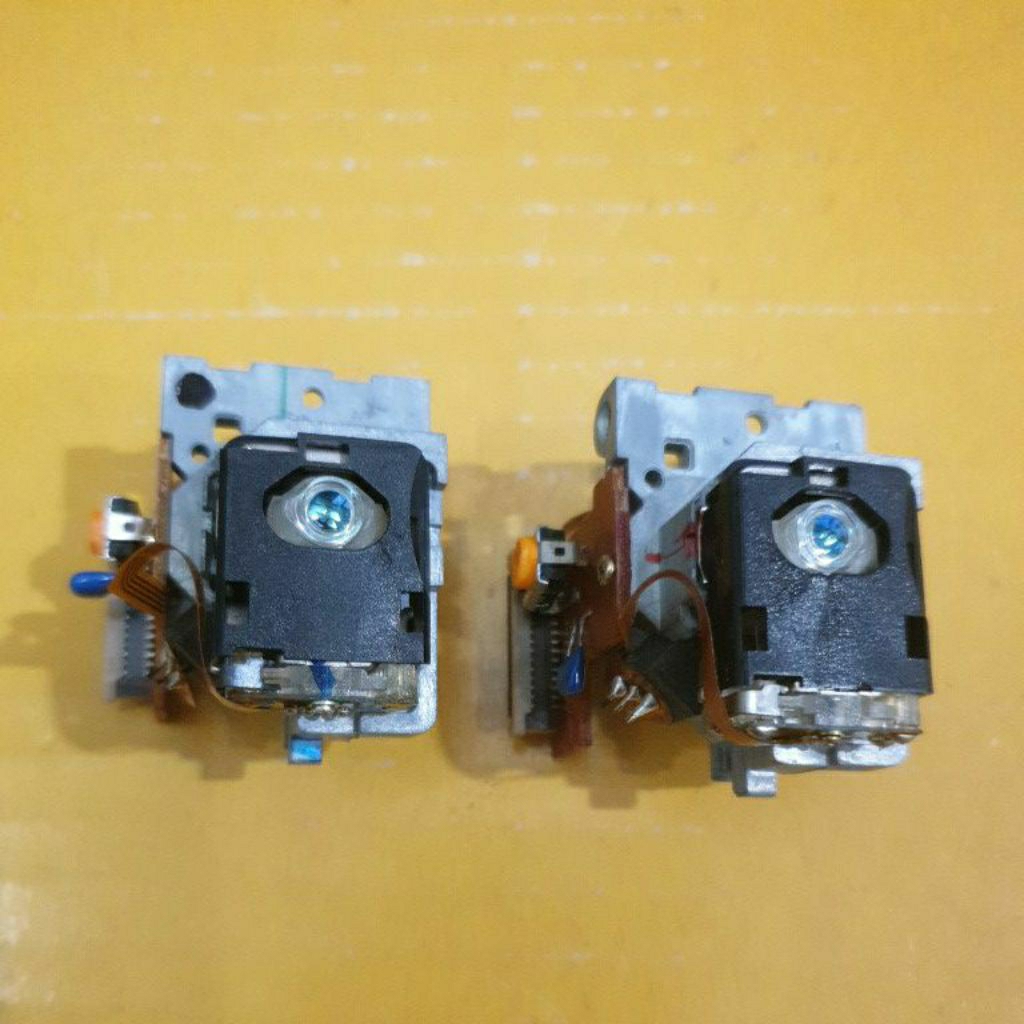 OPTIK LASER CD - VCD - DVD - LD  - JVC