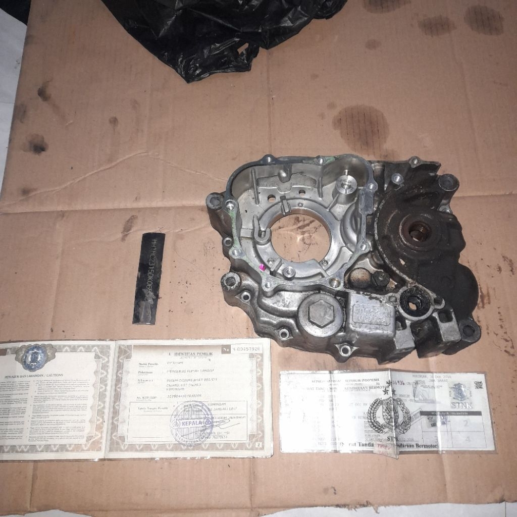 SS crankase surat tiger revo plat E