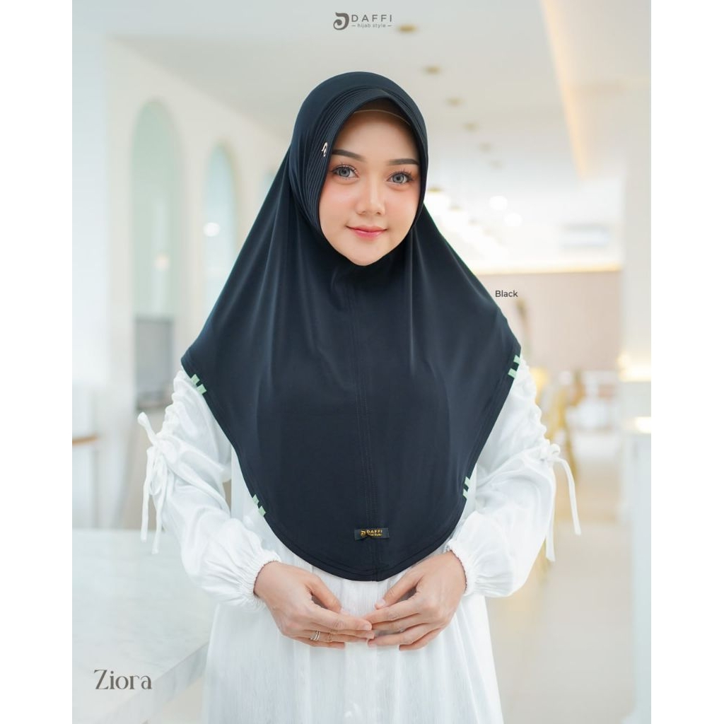 Briana hitam  daffi hijab terbaru