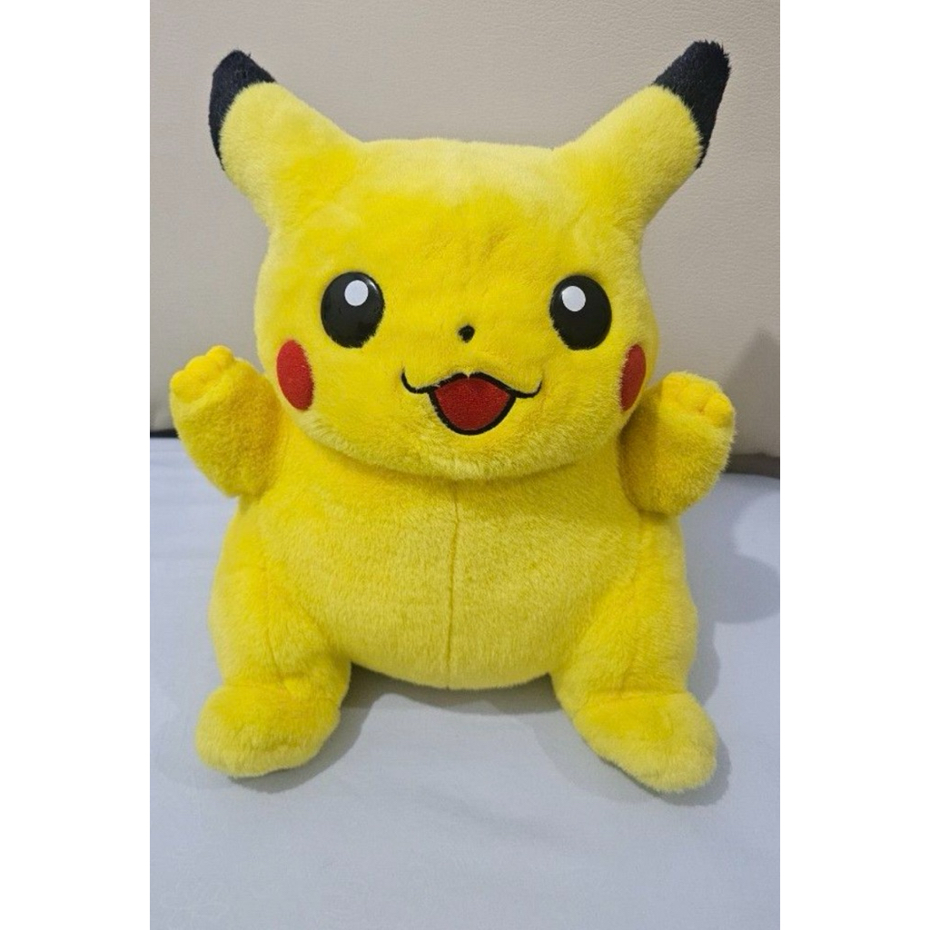Boneka Pikachu Vintage TOMY Japan Jumbo