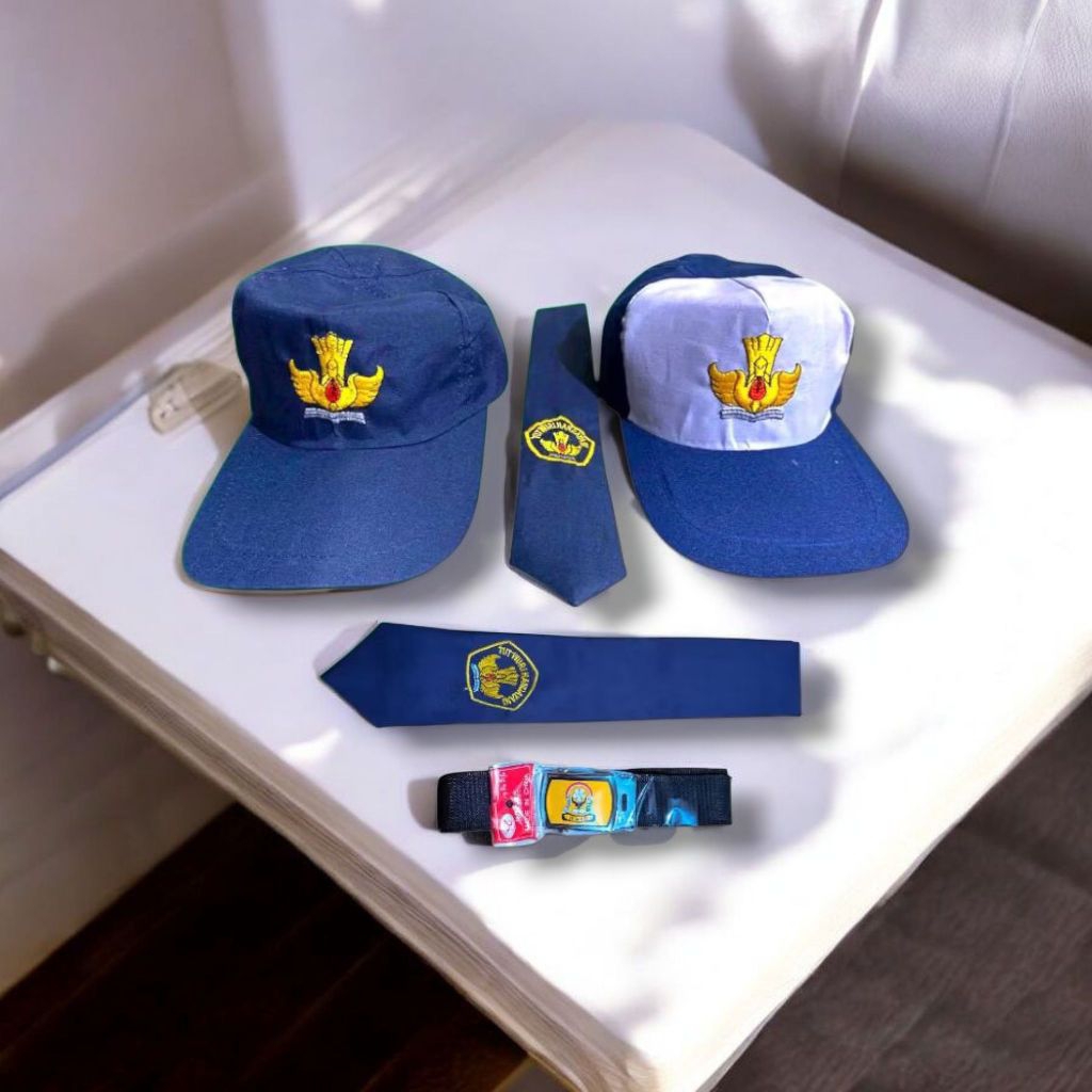 Paket Hemat Atribut Sekolah Perlengkapan Sekolah SMP 1 Set Lengkap