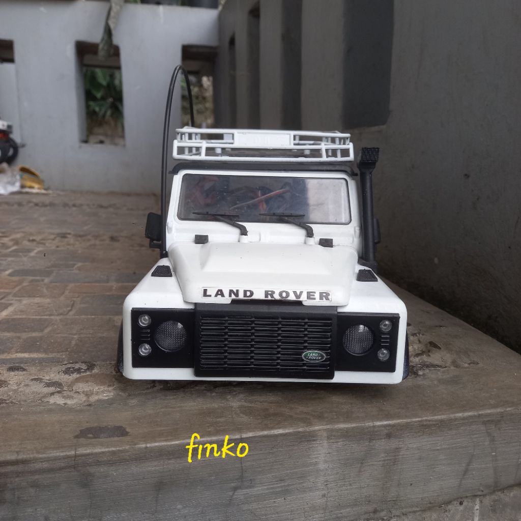 rc part, body set + aksesoris (include realistic lamp) mn d90/98/99s custom 'united nations car/PBB'