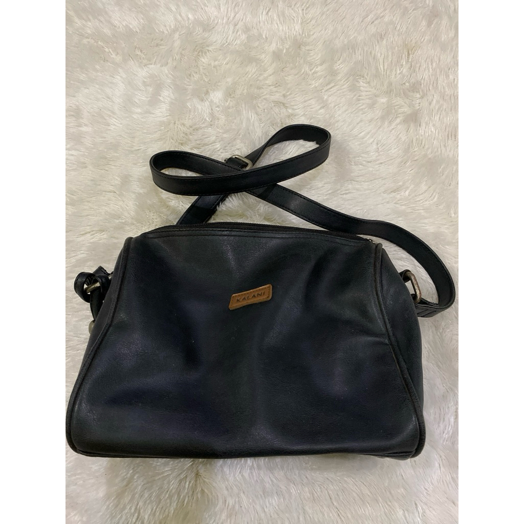 Prelove tas selempang kalani bag