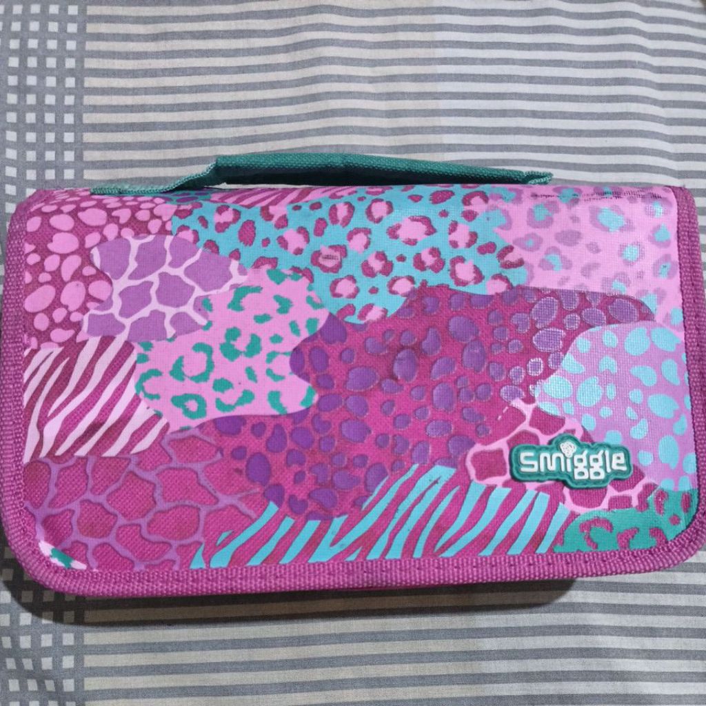Kotak Pensil SMIGGLE Besar Original