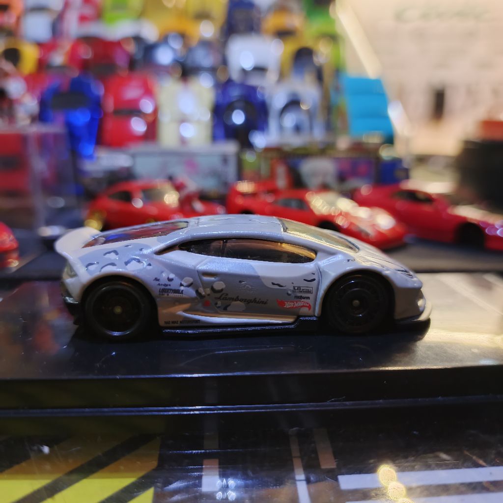 LAMBORGHINI HURACAN LBWK MM
