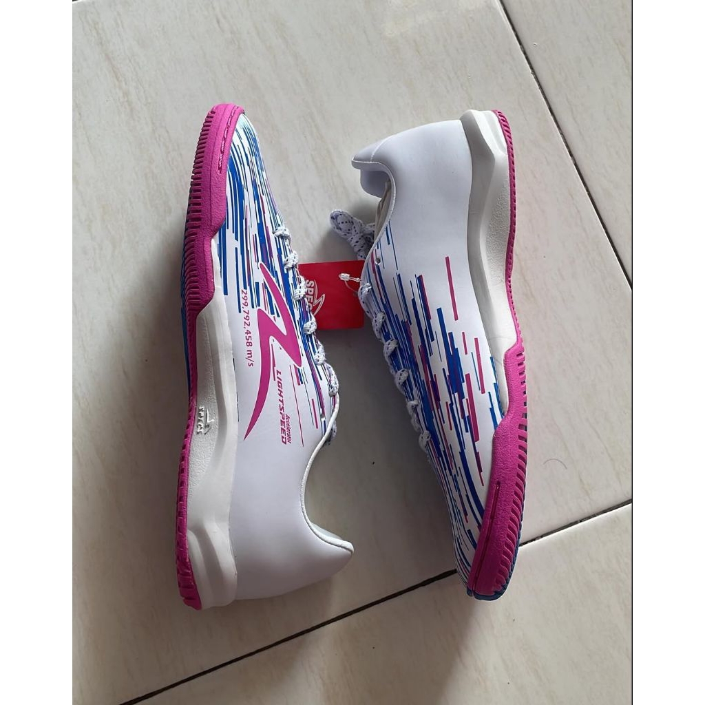 Specs Lightspeed Reborn IN