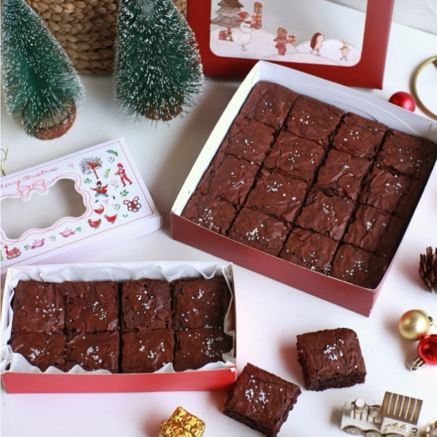 [COCA SWEETS] FUDGY BROWNIES CHRISTMAS HAMPERS / HAMPERS CHRISTMAS / HAMPERS NATAL