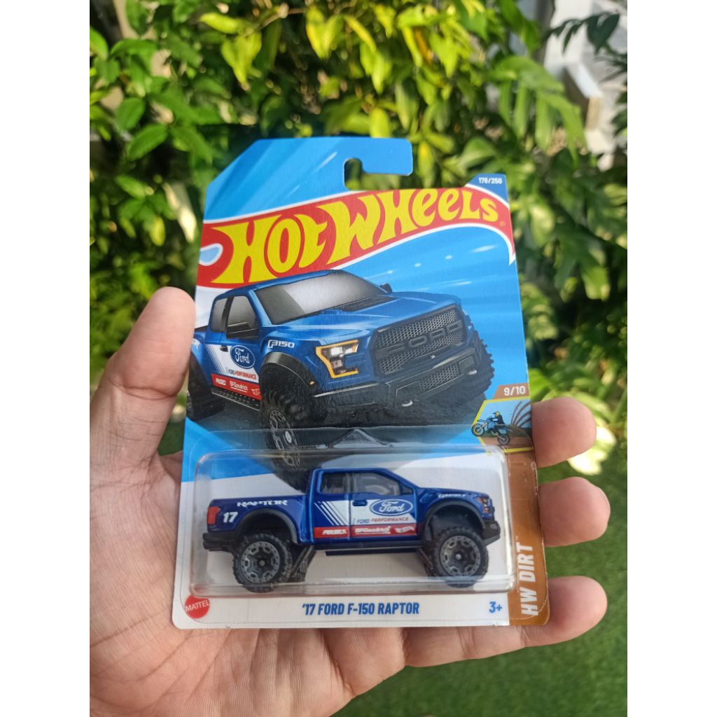 Hot Wheels 17 Ford F-150 Raptor