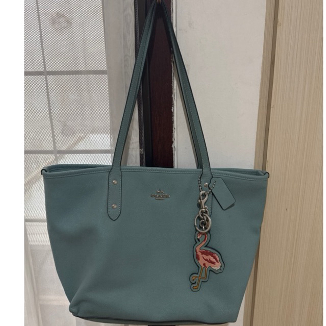 Preloved Coach Blue Leather Tote Bag Free Flamingo Bag Charm