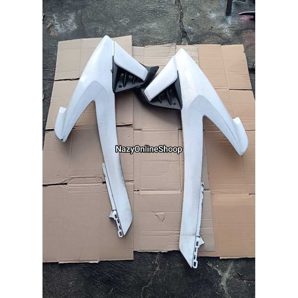 Sayap Samping Kanan Kiri Vixion R Led Original Copotan