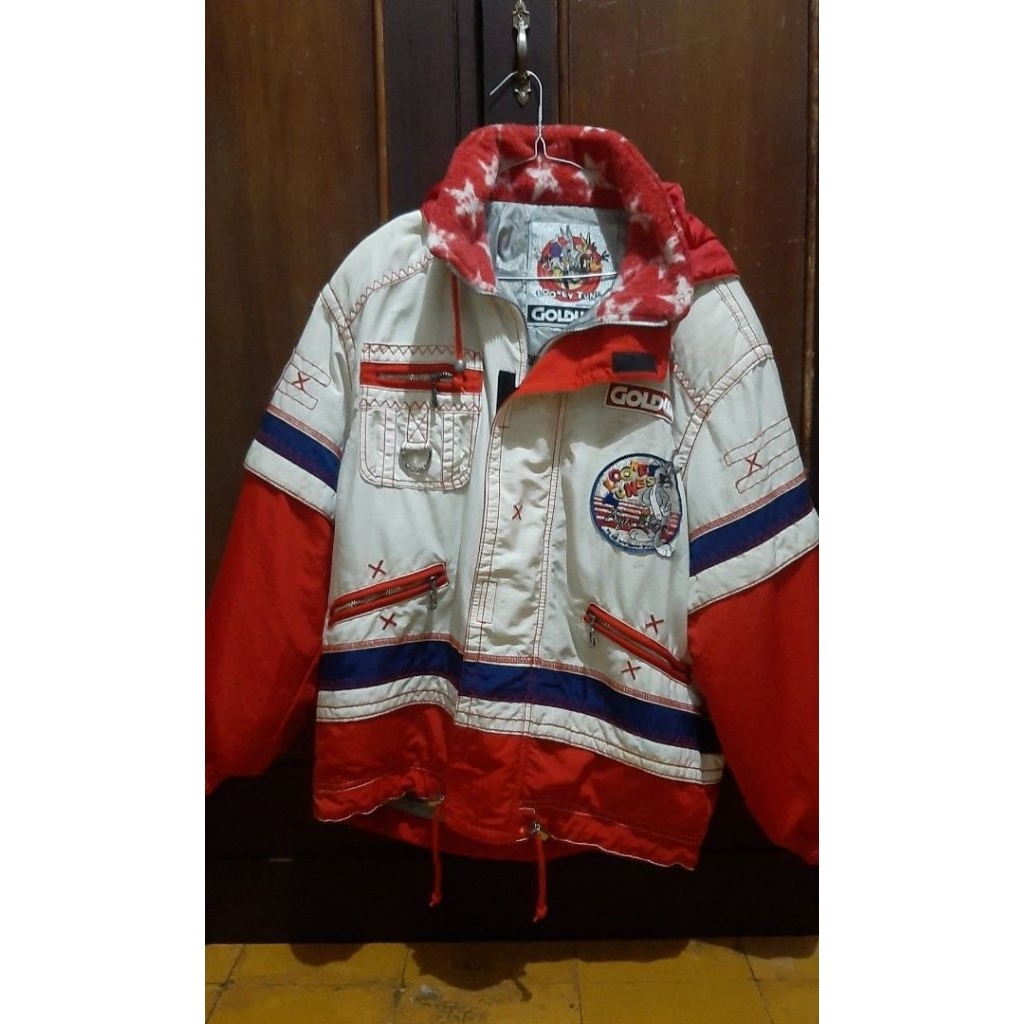 JAKET VINTAGE LOONEY TUNES X GOLDWIN Ⓒ1996  SECOND
