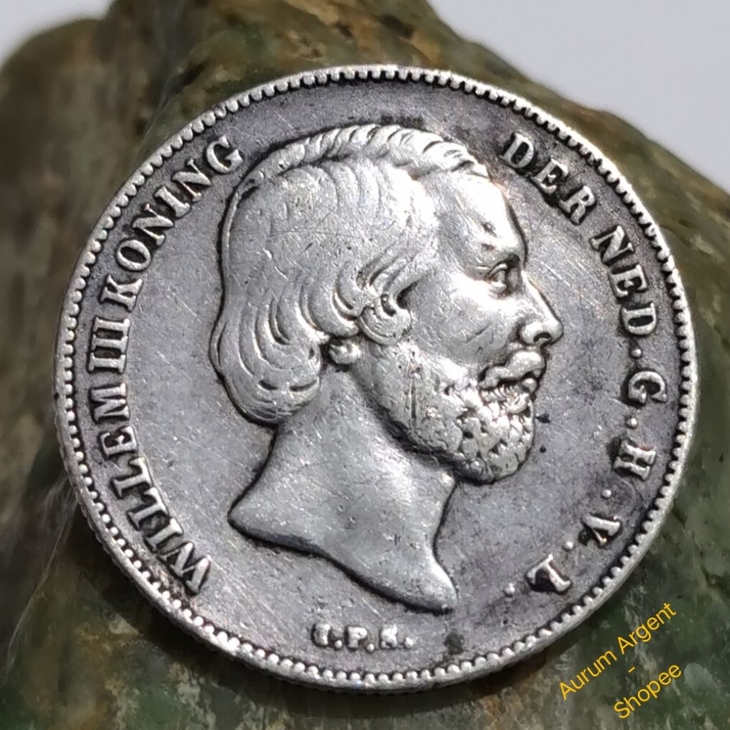 TW30.5G-2.. 1 PC KOIN PERAK KUNO ASLI 0.5 GULDEN WILLEM III KONING TH 1864. -- SILVER COIN --