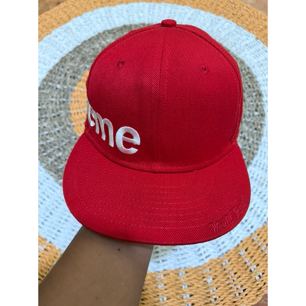 Topi New Era X Supreme Big Logo