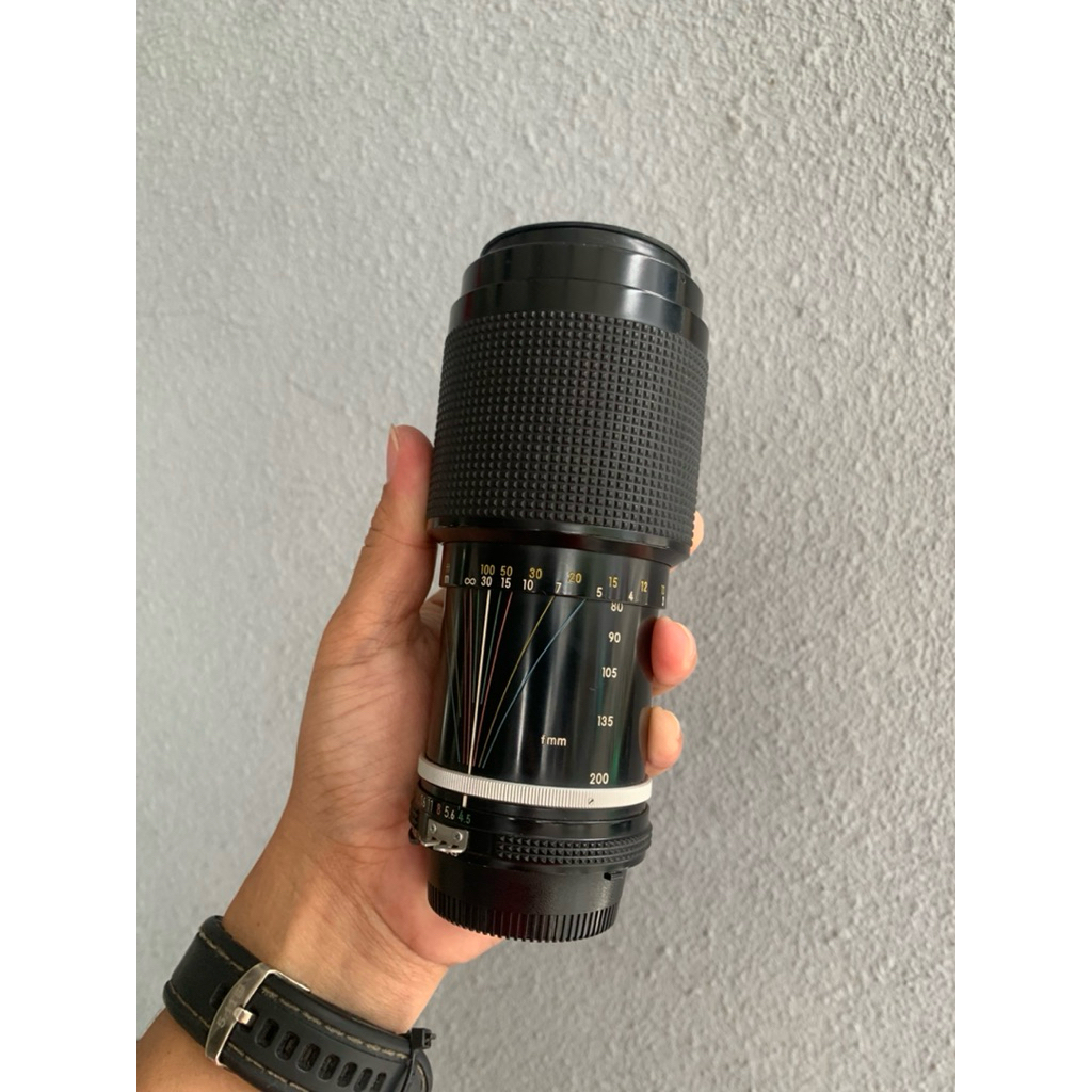 Lensa Nikkor 80-200mm F4.5 Manual Jadul berjamur