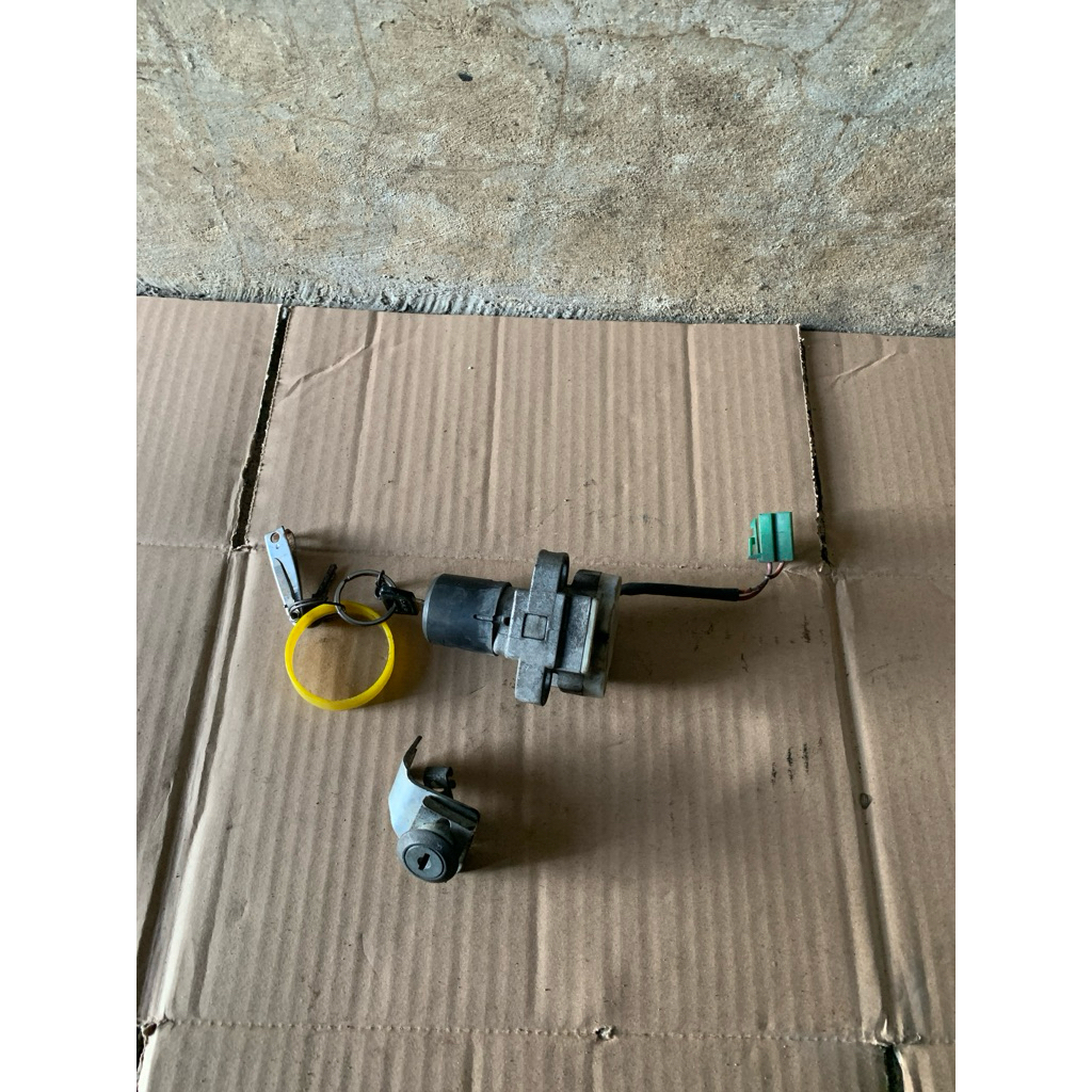Kunci kontak original lepasan satria fu