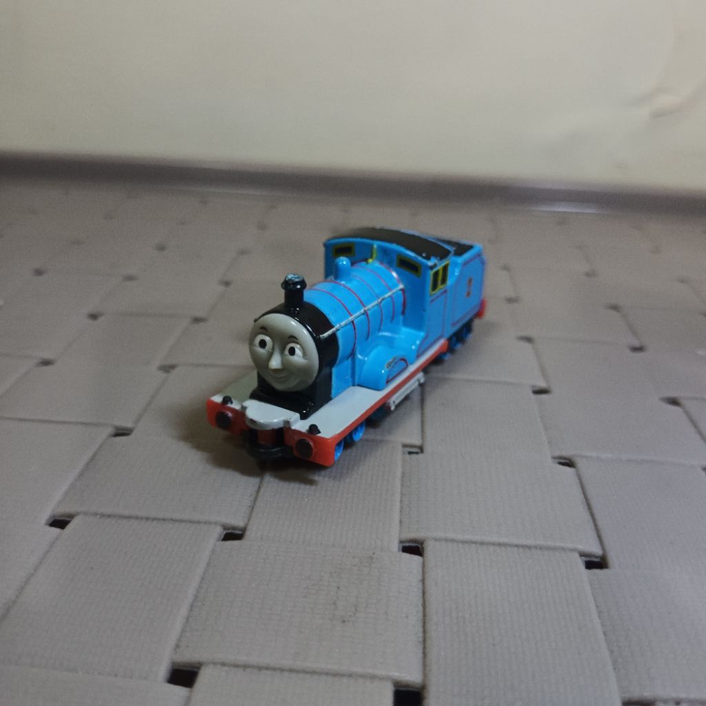Preloved Thomas & friends Edward Tomica