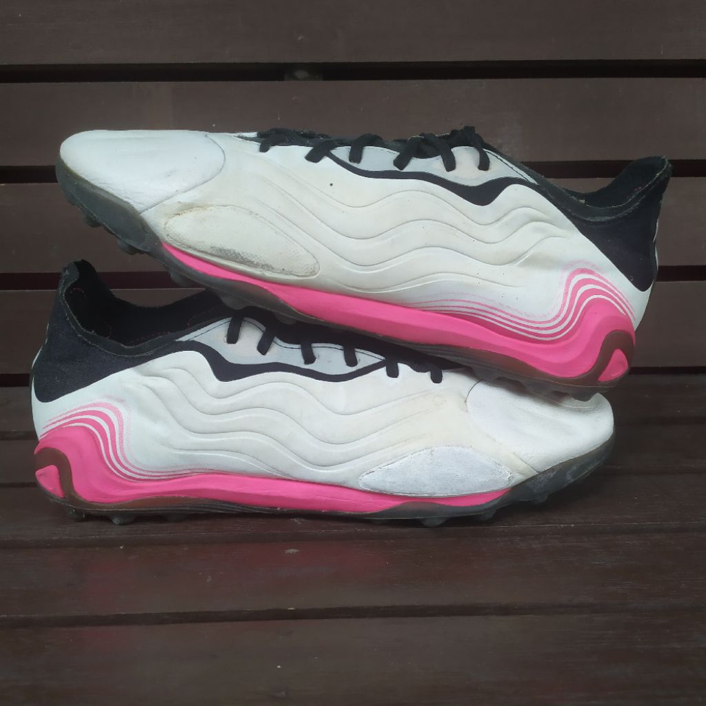 Sepatu Futsal 42.5 (27 cm) Copa Sense.1 TF White Shock Pink FW6511