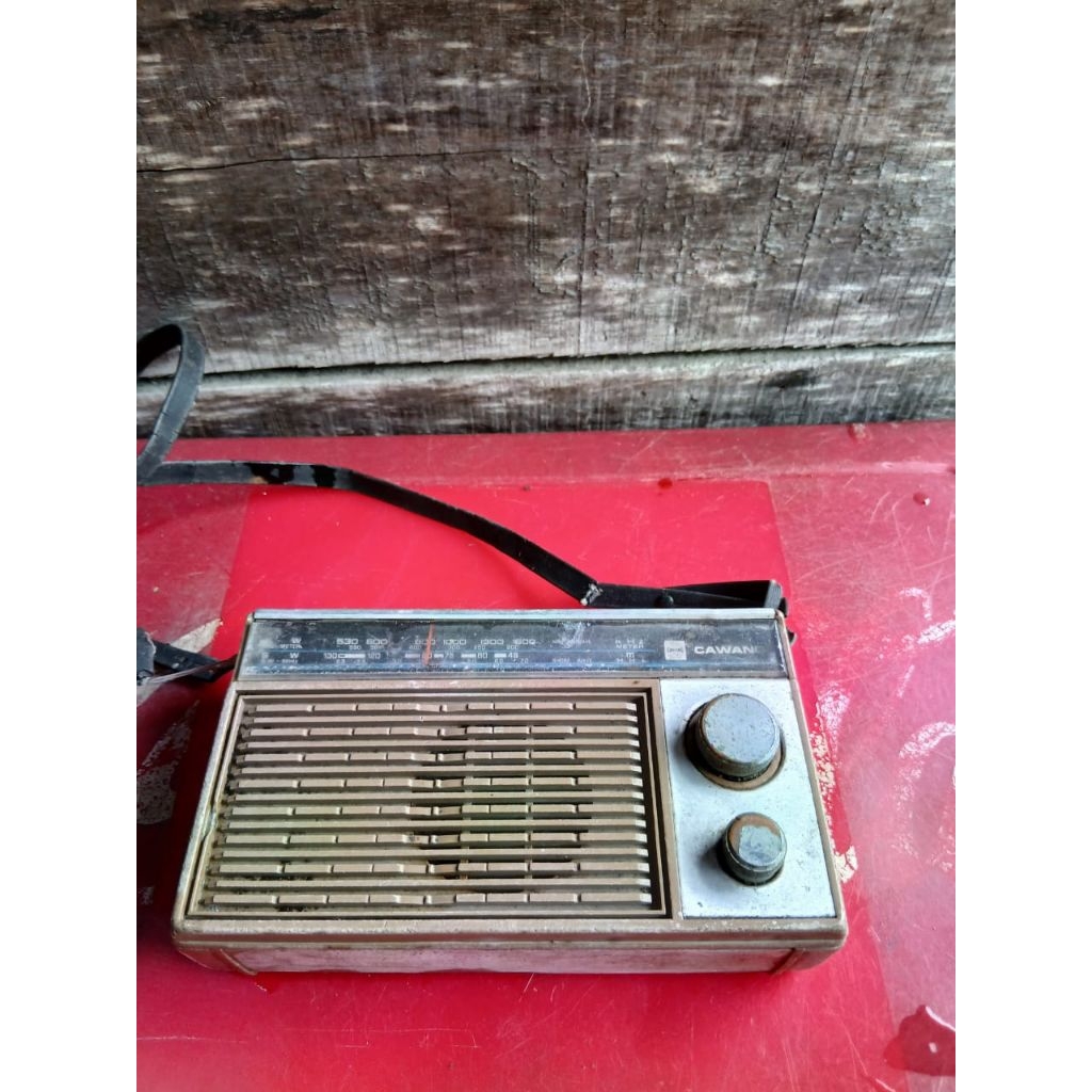 radio cawang 95rb  jadul antik kuno lawas vintage display anggap mati