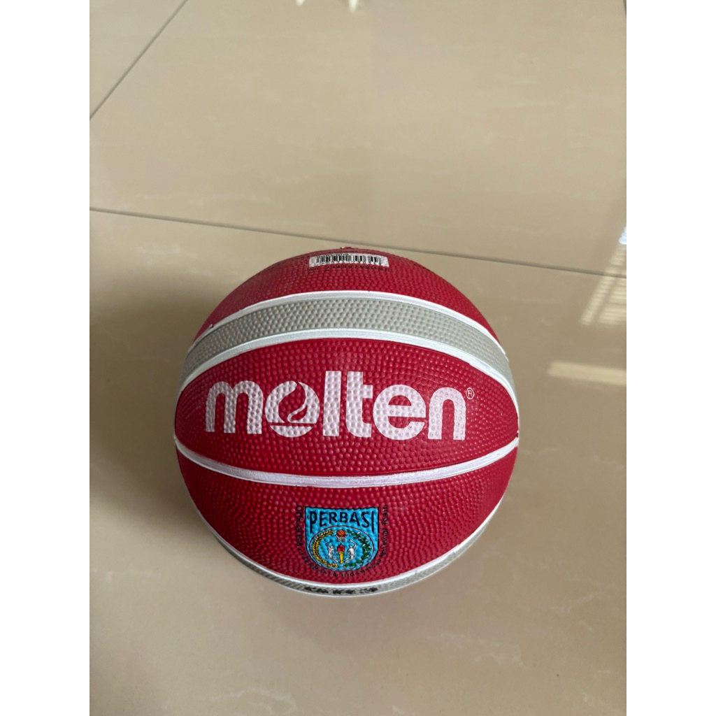 Preloved - Bola Basket Molten Size 5