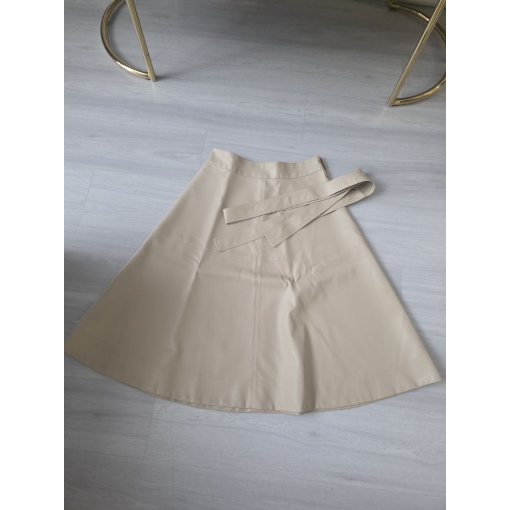 Rok kulit premium like new [preloved]