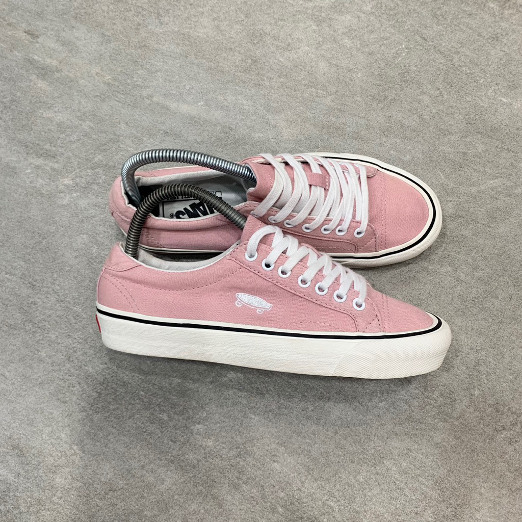 Vans Shoes Court Icon Pink