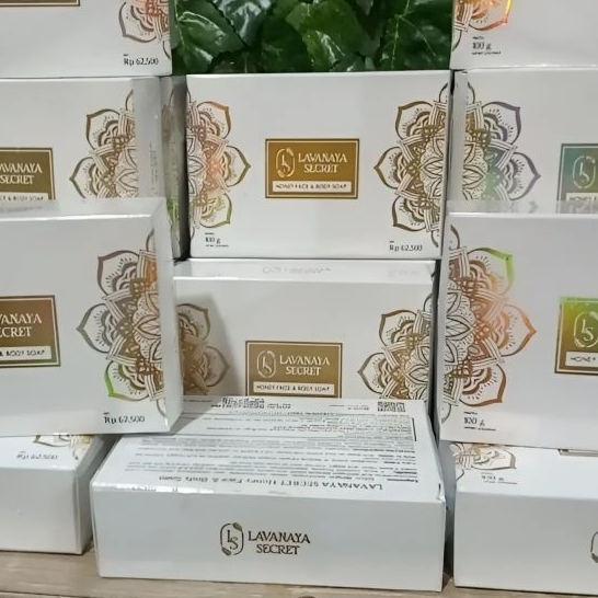 LAVANAYA SECRET FACE & BODY SOAP LVN COLLAGEN SABUN BAR ORIGINAL