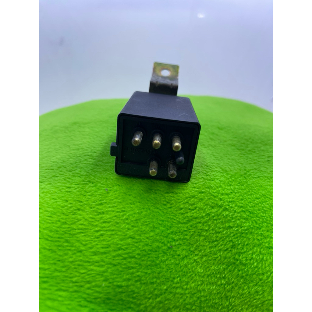 Rellay Mercedes Benz W123