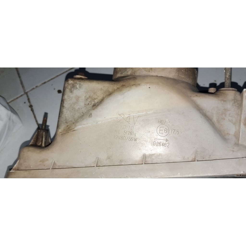 lampu depan kiri Ori daihatsu charade cx classy winner