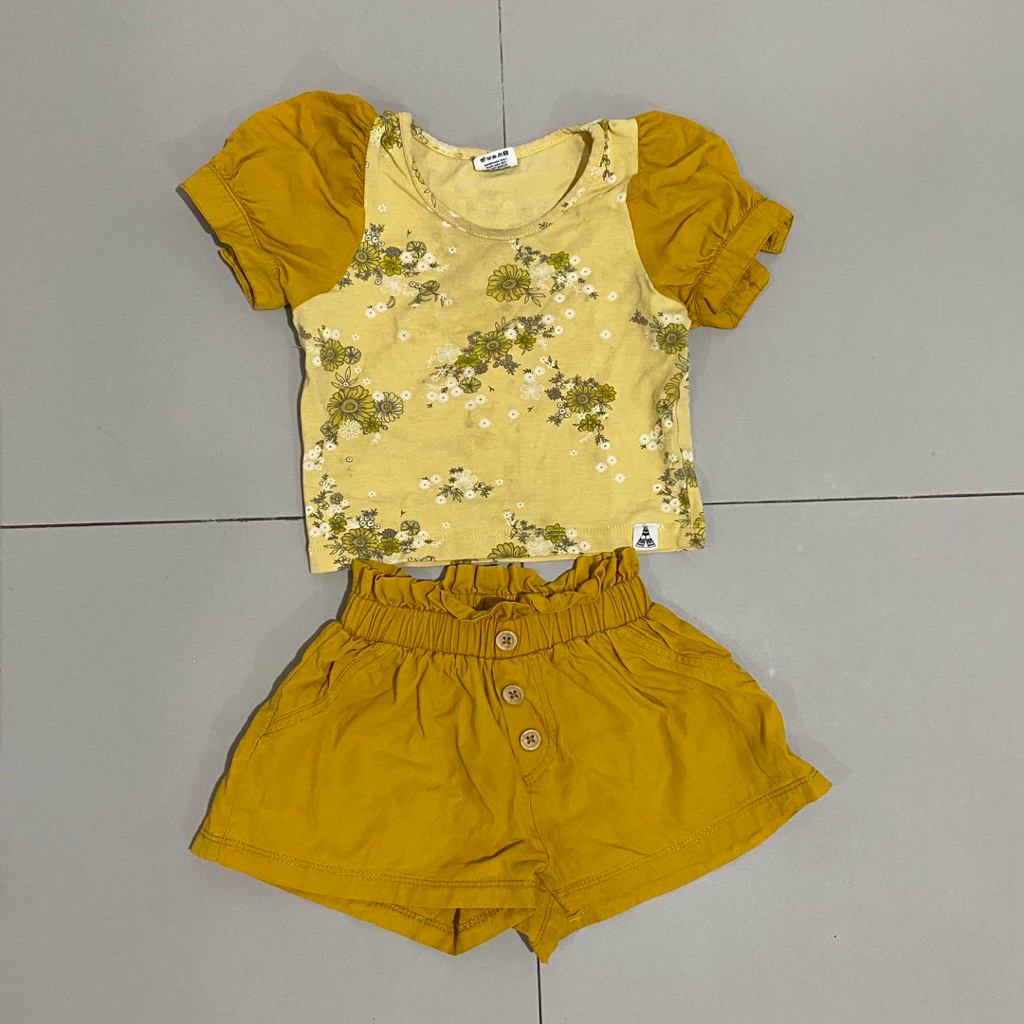 Preloved bohopanna amarilis set