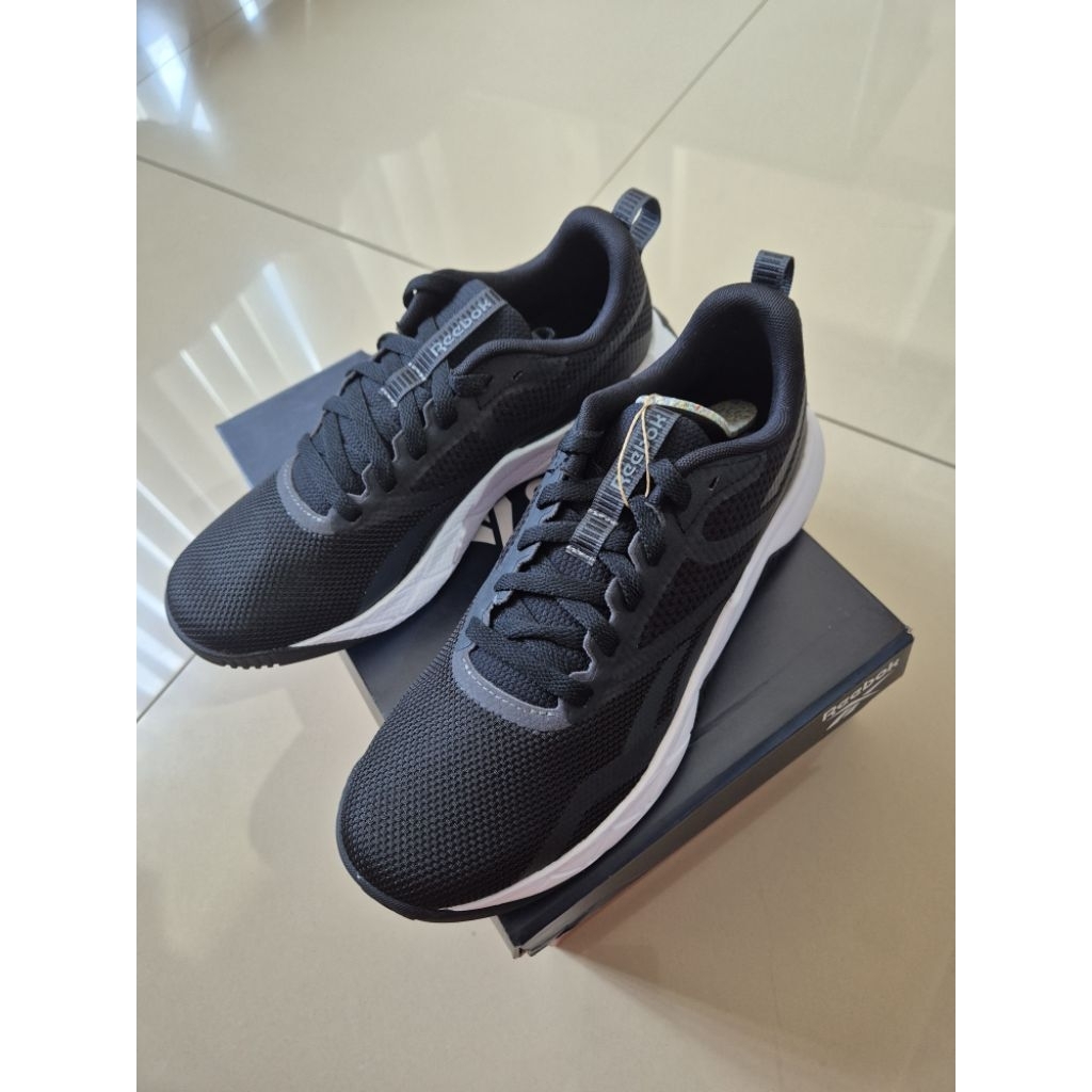 Sepatu reebok NFX Trainer  preloved second bekas