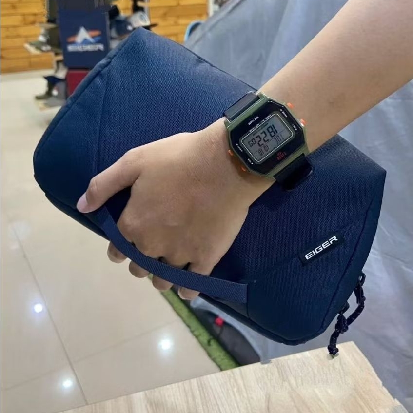 EIGER1989 Handbag Original Barrier Dopp Kit 1A.