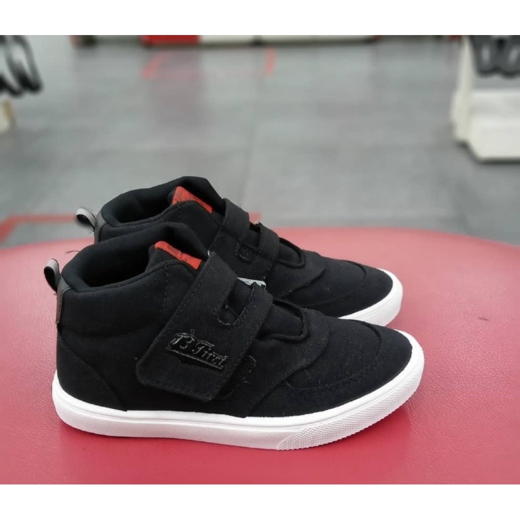 Sepatu Bata Anak Anak